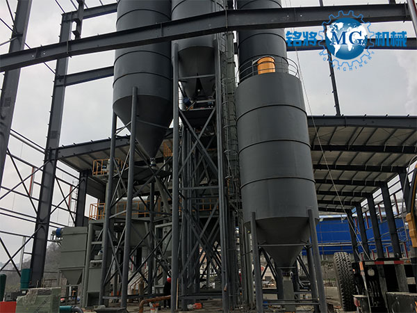 操作干粉砂漿原料倉(cāng)要注意什么? 操作干粉砂漿原料倉(cāng)要注意什么?