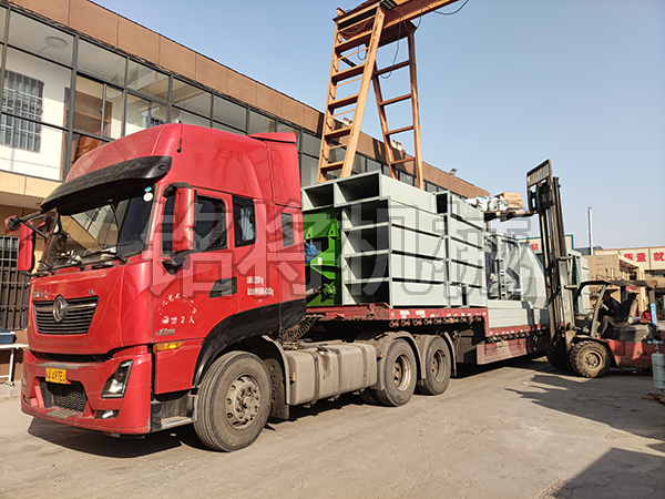 四立方主機(jī)，產(chǎn)量時(shí)產(chǎn)達(dá)15噸，于今日發(fā)往江蘇連云港